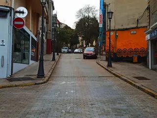 Imagen en la que se aprecia la presencia de calima en las calles