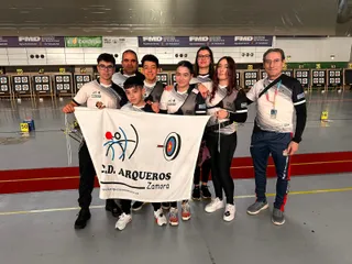 Jóvenes componentes del CD Arqueros Zamora durante el Campeonato de España