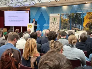 El viceconsejero de Medio Ambiente y Energía, Jorge Llorente en Bruselas