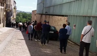 Vacunación en el Teatro Ramos Carrión
