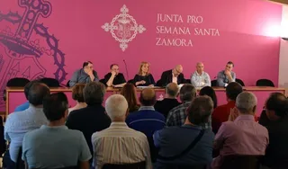 La Junta Pro Semana Santa insiste en que la Consejería rectifique el calendario escolar