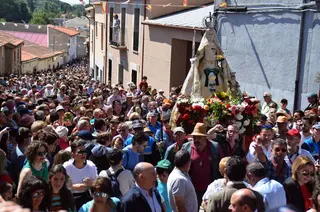 Llegada de la Virgen de la Concha a La Hiniesta