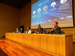 Acto inaugural jornada técnica digitalización carreteras.