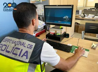 Imagen de recurso de un agente de la Policía Nacional. - POLICÍA NACIONAL - Archivo