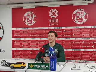 Loren Burón en rueda de prensa previa AD Mérida