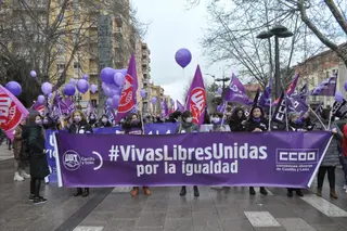 Manifestación de UGT y CCOO por el 8M