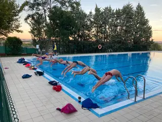 El Club Deportivo Natación Zamora, durante un entrenamiento