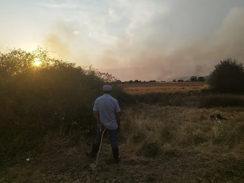 Los vecinos de Senández siguen a la espera de la orden oficial de desalojo