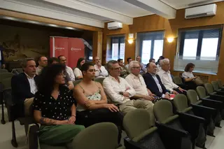 Momentos previos al pleno de constitución de la Cámara de Comercio