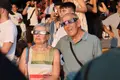 Centenares de personas observan el eclipse desde los Paseos de la Mota en Benavente