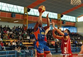El INEC Queso Zamorano vence con solvencia a Chantada (69-47)
