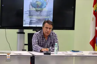 Antonio Vega presenta las V Jornadas Interculturales de Benavente