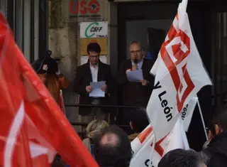 Los sindicatos denuncian que "la actitud de la patronal es llorar y decir que no les va bien"