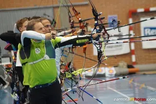 Cinco podios para los zamoranos en el Nacional de Navidad de tiro con arco