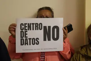 Protestas en el Ayuntamiento de Monfarracinos