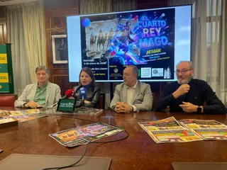 Un instante de la rueda de prensa