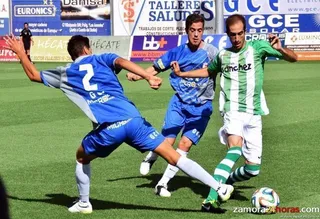 El GCE Villaralbo vuelve a perder por la mínima en otro buen partido (0-1)