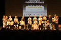 Uno de los grupos compuesto por alumnas de la Escuela participaron en el concierto