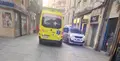 Ambulancia y Policía Local en el lugar de los hechos