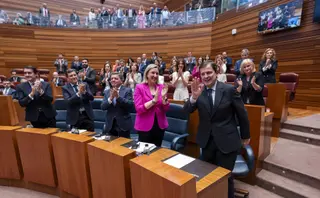 Fernández Mañueco en la sesión de investidura como presidente de la Junta. Claudia Alba. Europa Press
