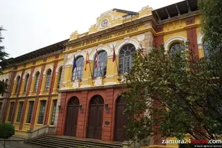 Alumnos del IES Claudio Moyano reciben los premios de Estadística de Castilla y León
