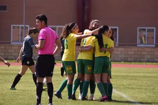 El Amigos del Duero celebra un gol