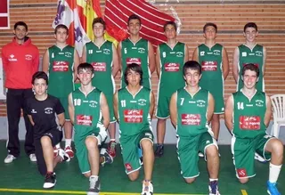 Los infantiles del Corazón de María arrasan a sus rivales