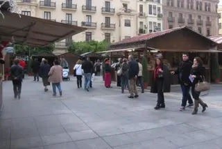Mercado navideño. Foto de archivo