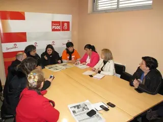 El PSOE exige a la Junta soluciones urgentes para los vecinos de las viviendas del matadero