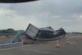 Camión volcado en la A-52 este sábado