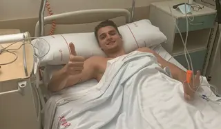 Nacho López tras pasar por el quirófano