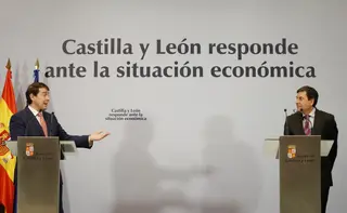 El presidente de la Junta de Castilla y León, Alfonso Fernández Mañueco, y el consejero de Economía y portavoz de la Junta, Carlos Fernández Carriedo, comparecen tras el primer Consejo de Gobierno de la nueva legislatura para presentar las iniciativas de