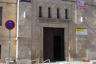 La Junta renueva los equipos informáticos dedicados al usuario de las bibliotecas de Castilla y León