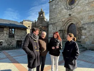 La presidenta de Paradores Raquel Sánchez acudió a la villa sanabresa de Puebla de Sanabria