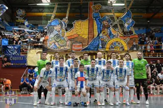 El Atlético Benavente en el partido de ida