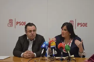 El PSOE muestra su malestar ante los silencios de Herrera