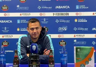Dani Llácer, entrenador del Ourense CF | Canal oficial Ourense CF