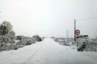 Nieve mombuey carretera