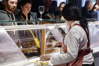 Establecimiento bar restaurante trabajador ep