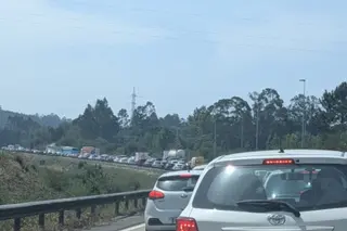 Atasco, tráfico, congestión. Europa Press. Archivo