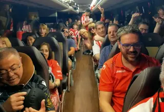 Los socios del Zamora CF afortunados para asistir al partido ya están de viaje
