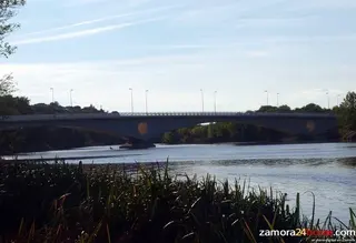 UPyD propone que el nuevo puente sobre el Duero lleve el nombre de Adolfo Suárez