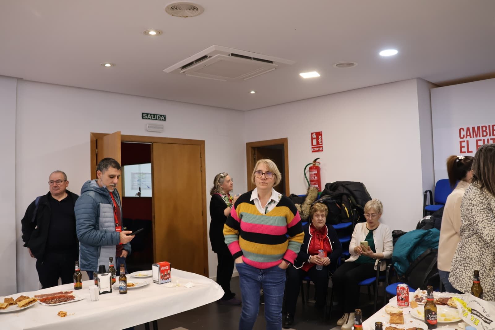 Máxima expectación en la sede del PSOE en Zamora