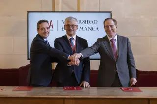 FOTOGRAFÍA Lanzamiento EAA 1