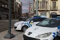 Policía Local en la plaza de la Marina Foto: María Lorenzo