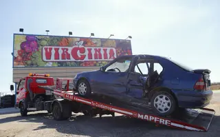 Un varón de 74 años es excarcelado de su vehículo tras un aparatoso accidente en Villaralbo