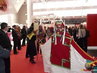 Fiestas navideñas, igual a frío y mascaradas