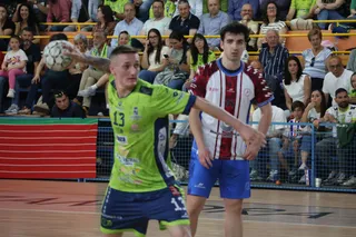 Guillermo Medina, máximo anotador del BM Zamora en un partido.