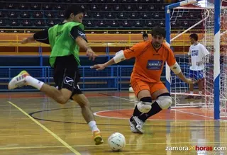 Gómez, del FS Zamora, se reivindica ante la lesión de Gus