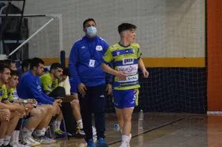 El Balonmano Zamora comunica a Ricardo Margareto que no seguirá la próxima temporada